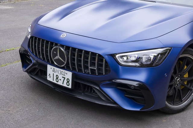 Mercedes-AMG GT マットブルー