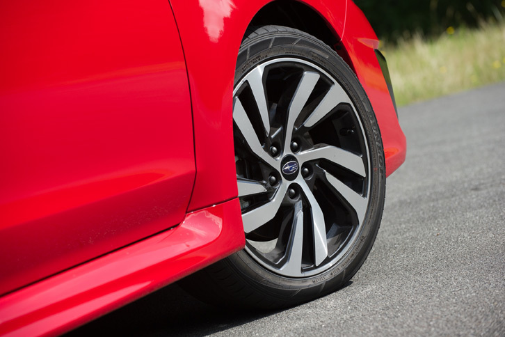 スバル・レヴォーグ2.0GT-S EyeSight