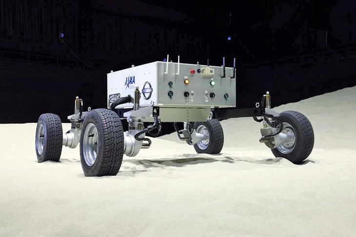 日産自動車とJAXAが共同で開発している月面ローバの試作機。2021年12月2日に一般公開された。