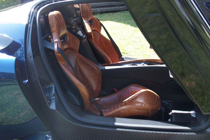 ピニンファリーナ・バティスタ チンクアンタチンクエ（シート）