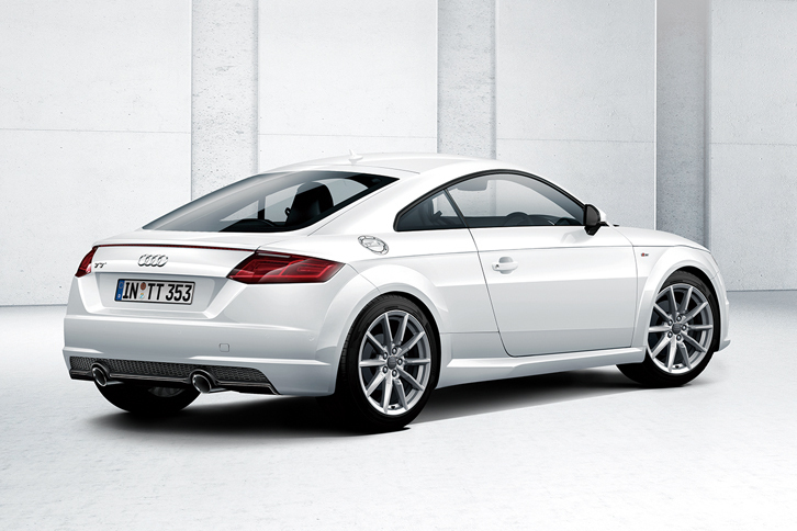 「TTクーペ1.8 TFSI 1st edition」のリアビュー。