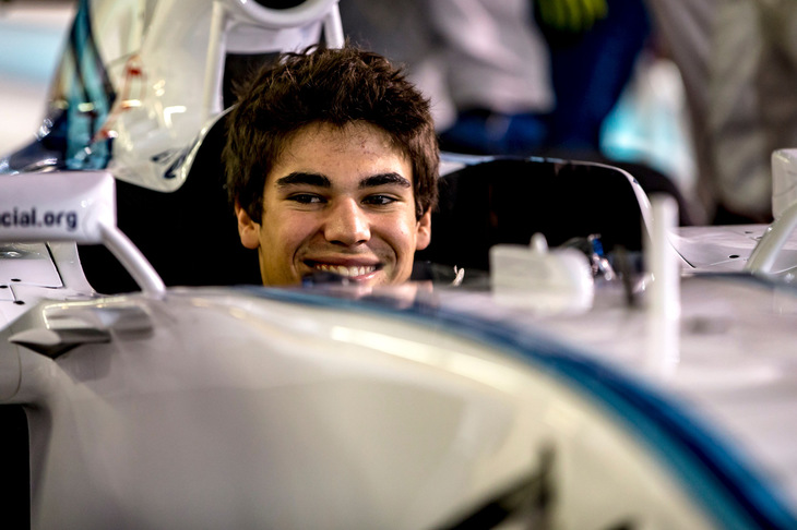 レーシングポイントのドライバーのひとりであるランス・ストロール選手は、ローレンス・ストロール氏の息子である。