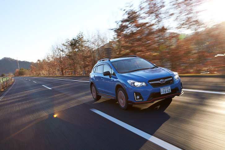 スバルXVハイブリッドtS