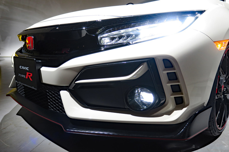 ホンダ・シビック タイプR（フロントマスク）