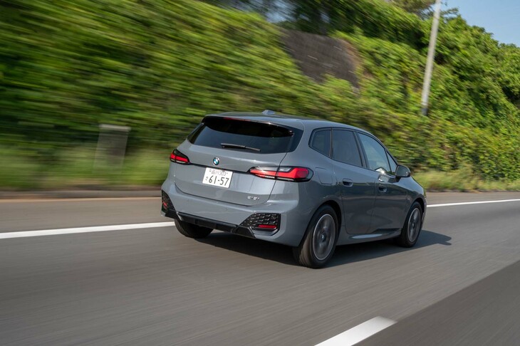 BMW 218iアクティブツアラーMスポーツ