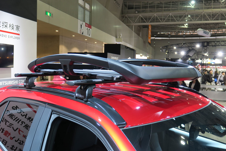 三菱エクリプス クロス 週末探検家仕様