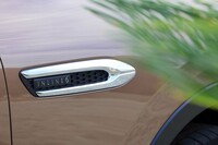 マツダCX-80 XDエクスクルーシブモード／CX-80 XDハイブリッド プレミアムモダン【試乗記】の画像