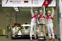 アウディ、接戦を制し2連覇達成【ルマン 2011】