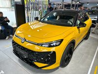 フォルクスワーゲンの2代目「Tロック」。これはスポーツバージョンの「Rライン」。