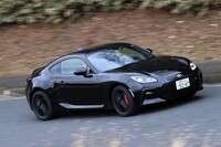 20万3500円という高額オプションのブレンボブレーキだが、ノーマルのブレーキも出来がいいだけに、今回の試乗ではそれほど大きな恩恵を感じられなかった。