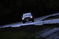 ジープ・コンパス リミテッド
    