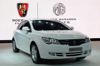 「上海汽車・栄威350」