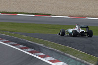 メルセデスのミハエル・シューマッハーは、故郷のファンの前で予選10位、決勝8位というリザルトを残す。ただ、自らのミスでスピンを喫するなど、錦を飾るには至らなかった。（Photo=Mercedes）