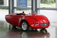 小さいながらも流麗なフォルムの「T3」。