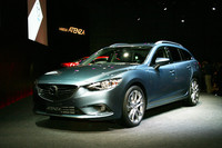 「アテンザ ワゴン」