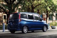 「ジャスティGSスマートアシスト」のリアビュー。