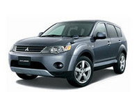 「三菱アウトランダー」一部改良の画像