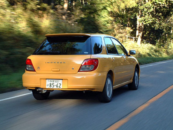 【スペック】全長×全幅×全高＝4405×1695×1465mm/ホイールベース＝2525mm/車重＝1230kg/駆動方式＝FF/1.5リッター水平対向4SOHC16バルブ（100ps/5200rpm、14.5kgm/4000rpm）/車両本体価格＝158.3万円（テスト車＝159.8万円）