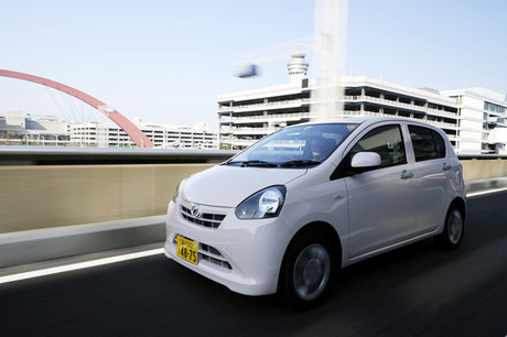 ダイハツ ミラ イースの価格 新型情報 グレード諸元 価格 Com