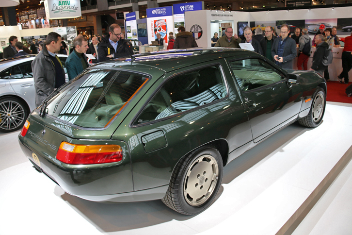 「ポルシェ928ブレーク」は、1984年9月に、フェリー・ポルシェの75歳の誕生日を記念して特別に作られた。