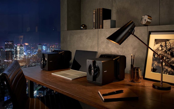 ハイクオリティーな近距離リスニングという新ジャンルを切り開くべく開発された「ソニーSA-Z1」。同社の最高峰オーディオに冠される「シグネチャーシリーズ」の第6弾である。