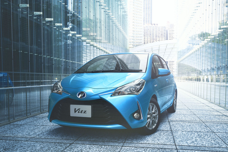 「トヨタ・ヴィッツ ハイブリッドU」