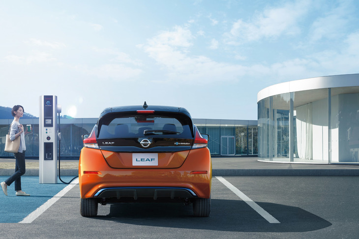 日産自動車によると、「リーフ」は95％の時間を駐車場で待機して過ごしているという。