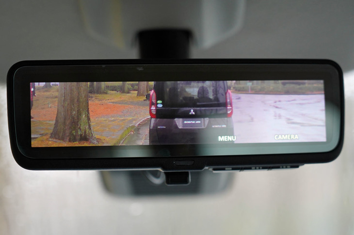 三菱eKクロス スペース（デジタルルームミラー）