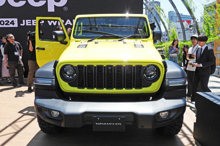 ジープ・ラングラー アンリミテッド ルビコン ハイベロシティー（フロント）