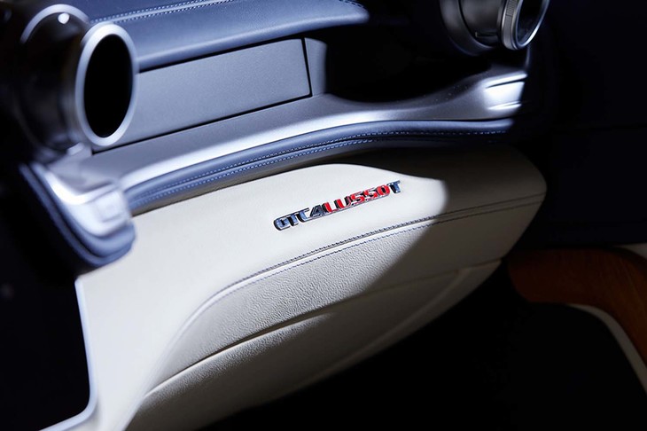 250GTクーペスペチアーレコンセプト（インテリア）