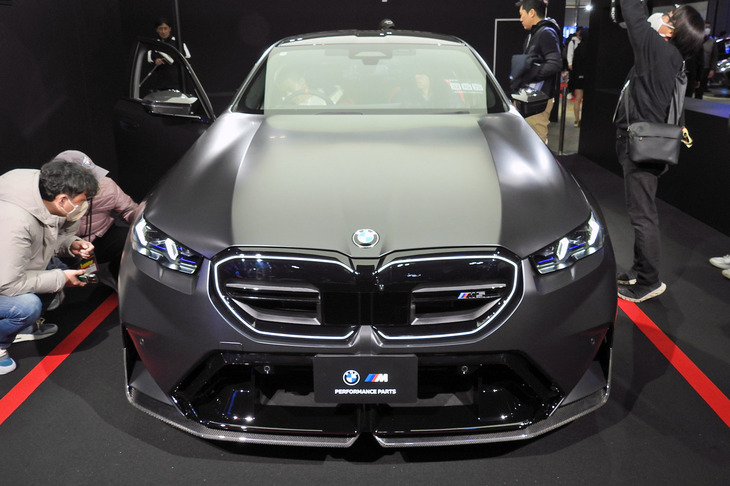 BMW M5（Mパフォーマンスパーツ装着車）