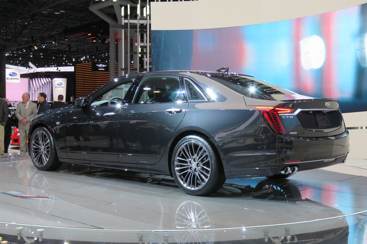 キャデラックCT6 V-SPORT（エクステリア）