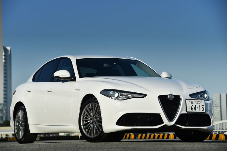 アルファ・ロメオ・ジュリア ヴェローチェ