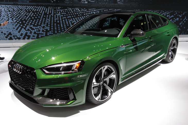 アウディRS 5スポーツバック