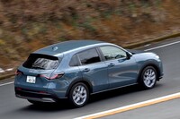 WLTCモードの燃費値は22.1km/リッター。山岳路をちょっと多めに走った今回の満タン法燃費は12.4km/リッターだった。