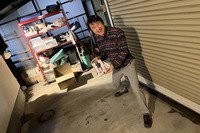 あるじである「328GTS」がいなくなった自宅のガレージは、狭いが広く感じる。「消棒RESCUE」は、辰巳PAで助けてくださったポルシェ乗りのカーマニア様に、なんとか3倍返ししたいと思っている。ありがたくて涙が出る。