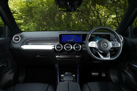 メルセデス・ベンツが新型SUV「GLB」を日本導入　手ごろなサイズの3列7人乗りモデルの画像