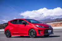 トヨタ・アクアGRスポーツ