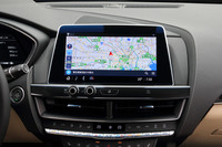 日本仕様のGM車ではおなじみの、ゼンリンのクラウドストリーミングナビ。いわゆる“後のせ”のナビだが、インフォテインメントシステムのホーム画面にはちゃんと「NAVI」のアイコンが設けられており、違和感なく機能を呼び出せる。