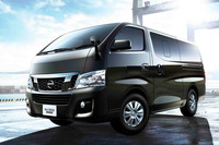 2012年に登場した5代目「日産キャラバン」。当初は「NV350キャラバン」と称していたが、2021年のガソリン車のマイナーチェンジを機に、車名をキャラバンに戻している。