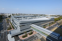 ブリヂストンの技術開発拠点のひとつである東京・小平地区に開設された「ブリヂストンイノベーションパーク」。