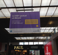 オルリー空港は、少し前まで無料WiFiは30分までだったが、気がつけば時間無制限になっていた。