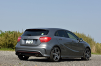 メルセデス・ベンツA250 シュポルト（FF/7AT）【試乗記】 の画像