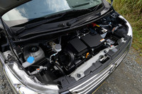 52psを発生する658cc直列3気筒自然吸気エンジン。「アルト エコ」に採用される「R06A」型エンジンをベースにフリクション（摩擦抵抗）の低減を図るなど改良している。