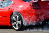 ダッジ・チャージャー SRT8（FR/5AT）【ブリーフテスト】の画像