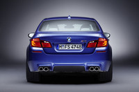 （新型「BMW M5」のさらに詳しい写真はコチラから）