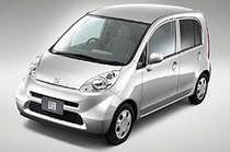ホンダの軽「ライフ」、プライバシーガラス付き・オーディオ抜きの特別  