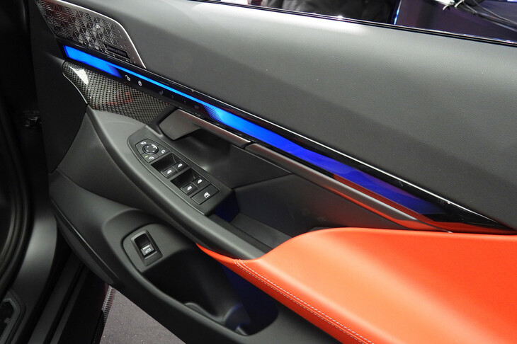 BMW M5（Mパフォーマンスパーツ装着車）