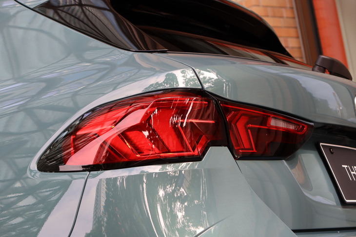 BMW 120（リアコンビランプ）