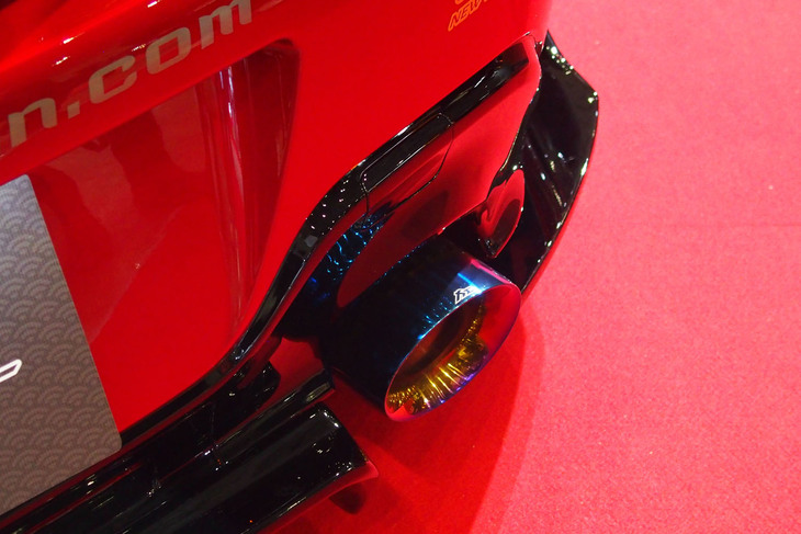 トヨタGR86（ヴァレンティンジャパン）